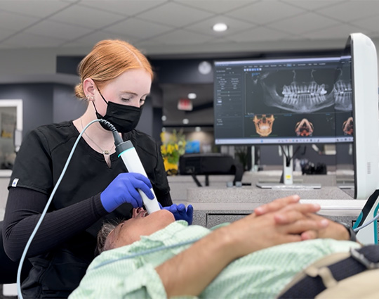 Adult Invisalign in Mahomet IL - Shafer Orthodontics